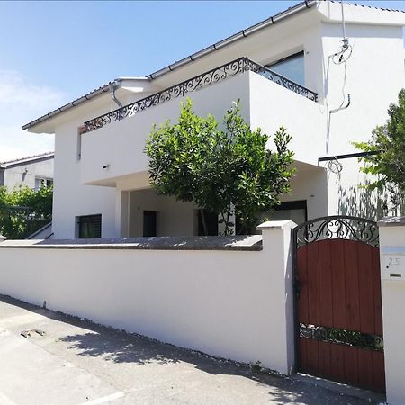 Apartment Jade Vodice Buitenkant foto