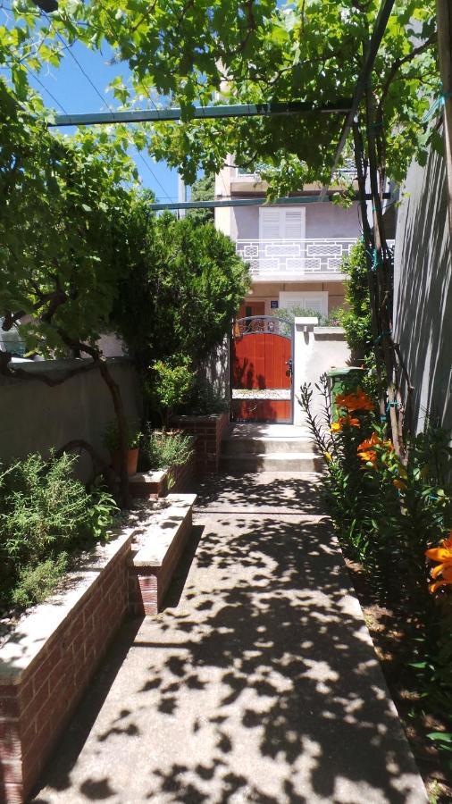 Apartment Jade Vodice Buitenkant foto
